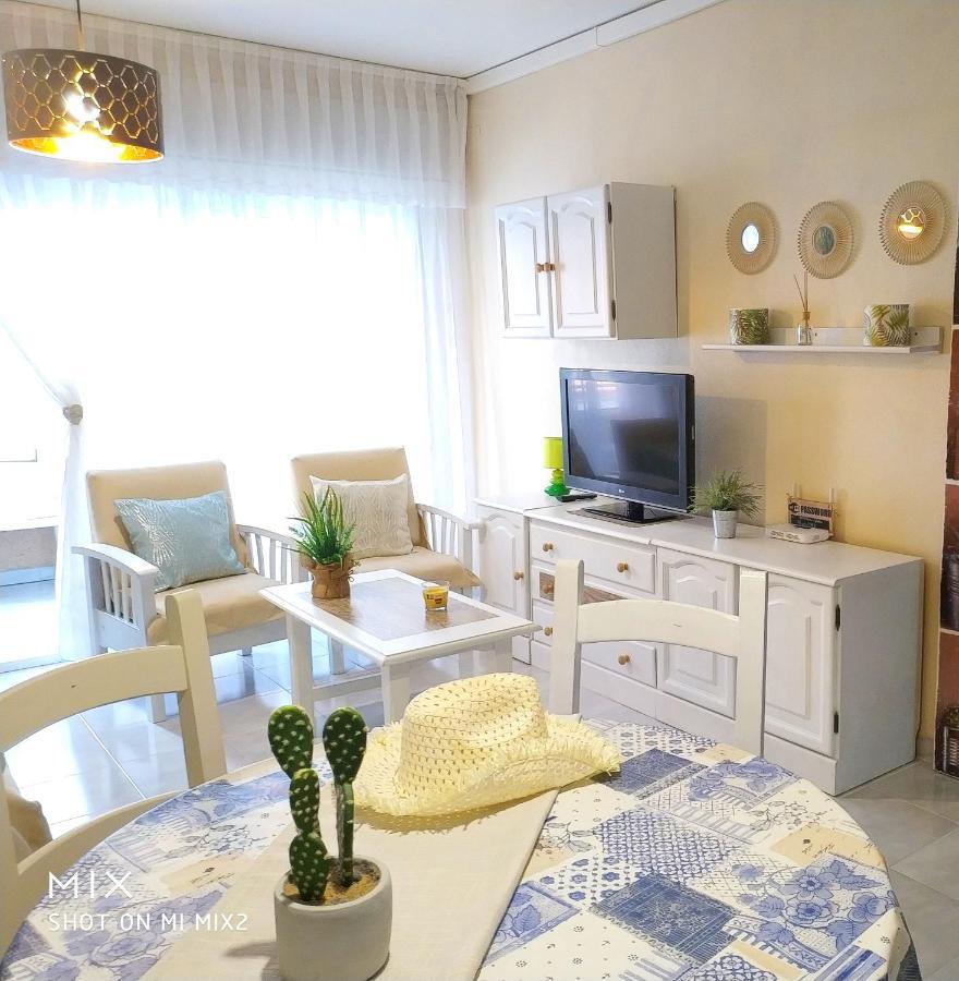 Apartamento Pink Catia Coqueto Piso Playa Del Cura Torrevieja Exterior foto